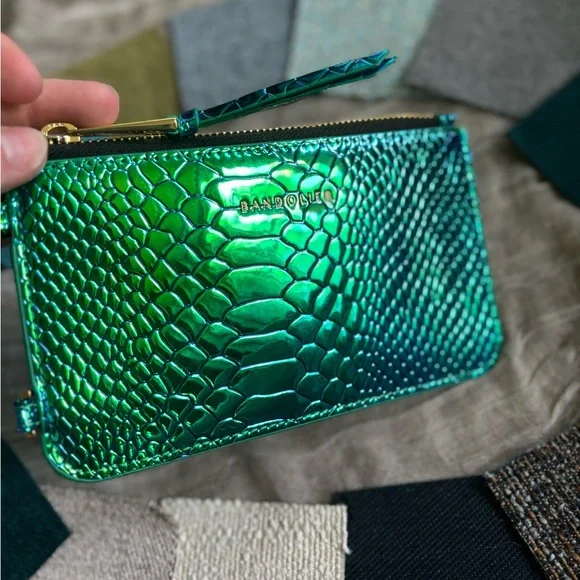 Bandolier Ariel Crossbody Pouch - Picture 4 of 10